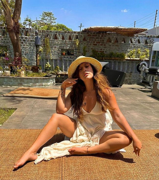 Today Celebs Instagram Pics